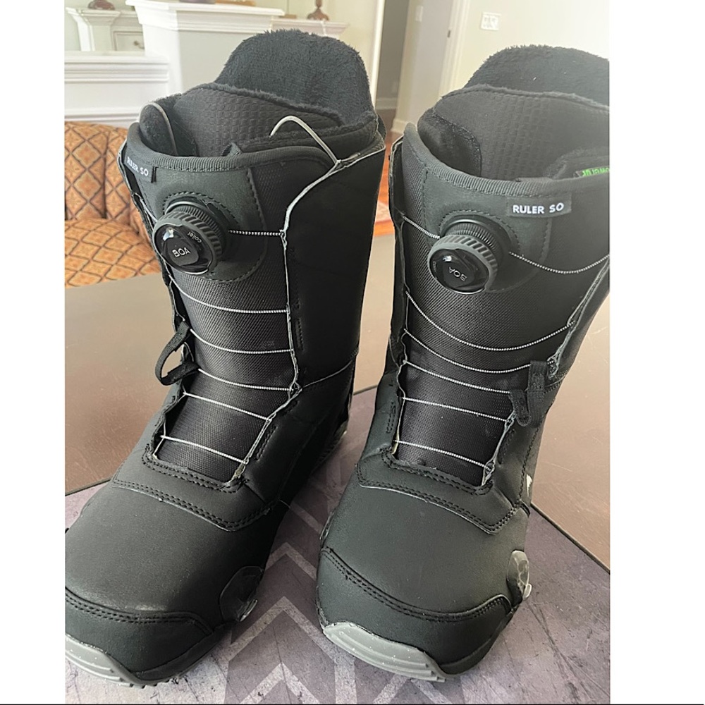 (SOLD) Burton 2021 Ruler Step On (Men 12)